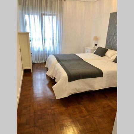 Piso En El Centro De Oviedoアパートメント エクステリア 写真