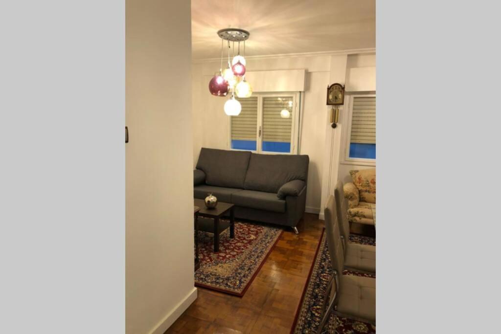 Piso En El Centro De Oviedoアパートメント エクステリア 写真
